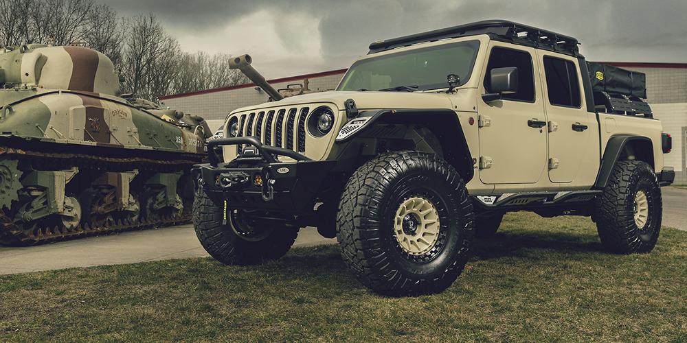 Jeep Gladiator Black Rhino Barrage